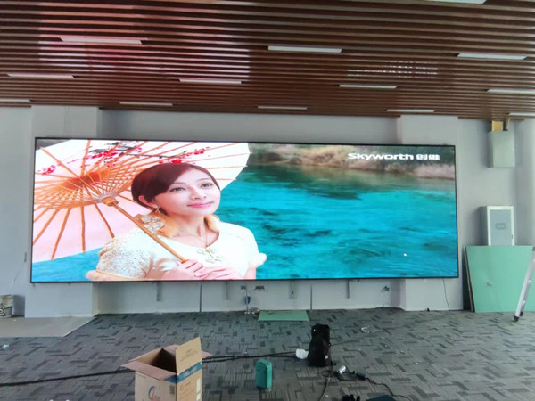 阳明P1.53led小间距屏安装案例